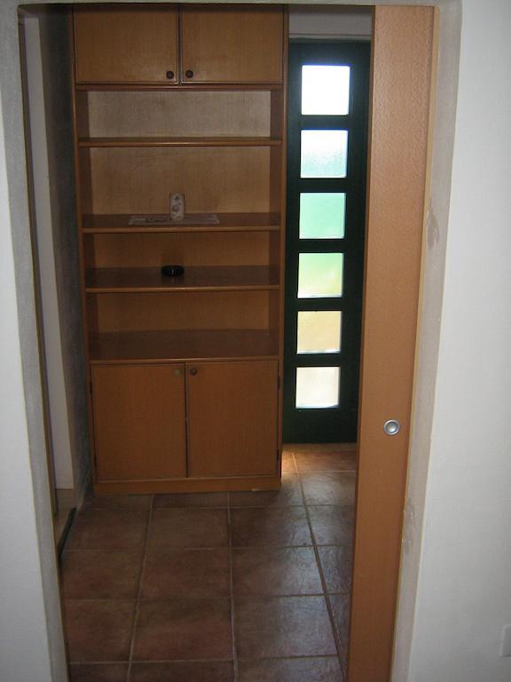 Apartment Tomato プーラ 部屋 写真