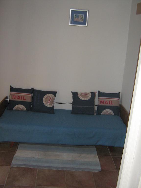 Apartment Tomato プーラ 部屋 写真